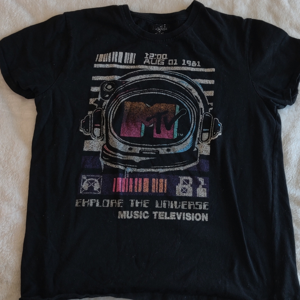 Black MTV Graphic T-Shirt